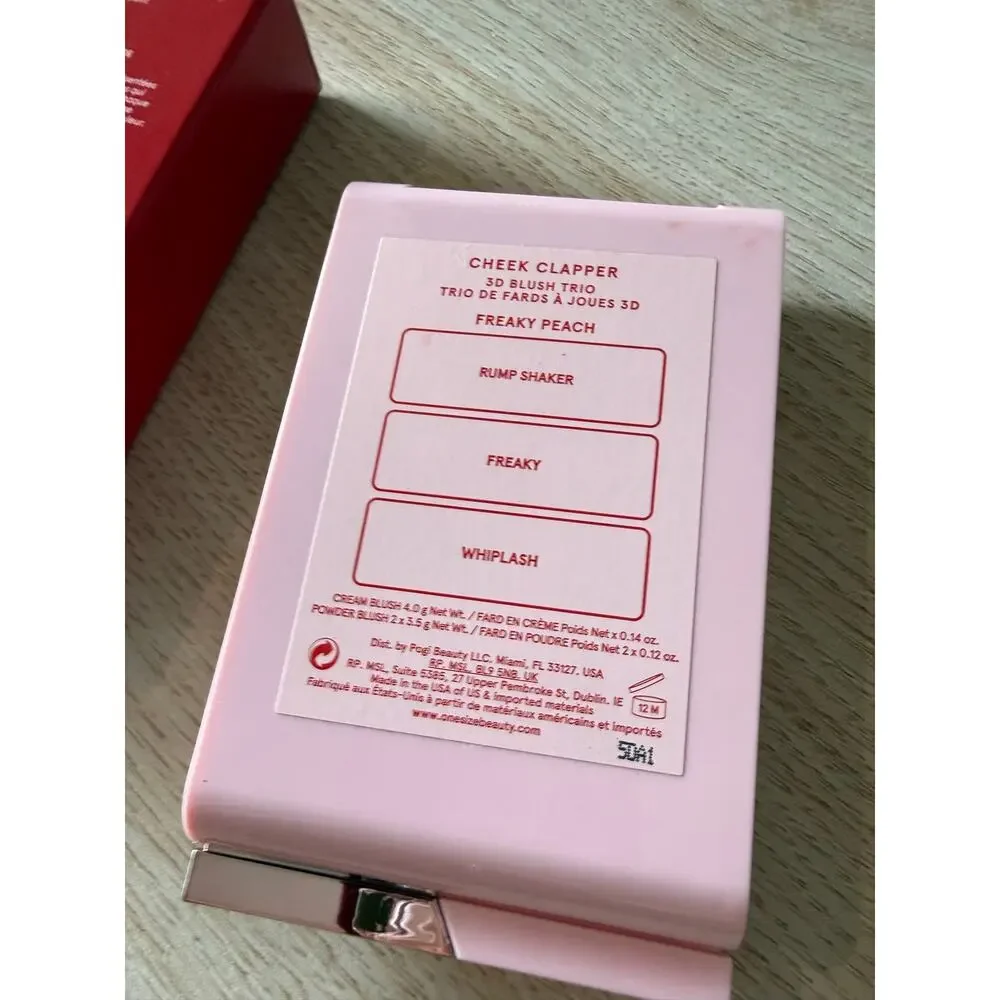 $38 ONE/SIZE Cheek Clapper 3D Blush Trio Freaky Peach New in Box